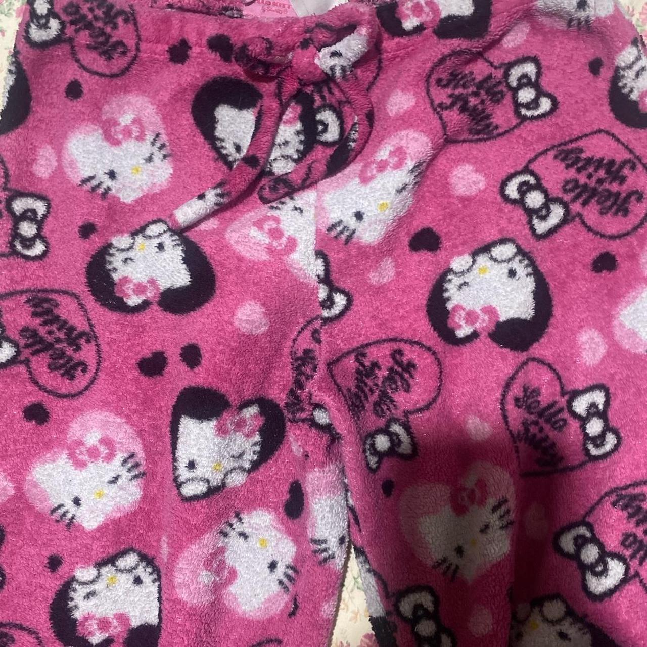 Hello Kitty Women's Pink and Black Pajamas | Depop