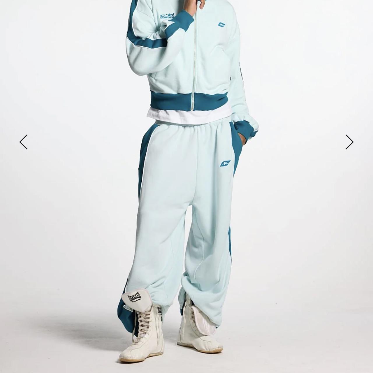 item listed by minibazarsocal
