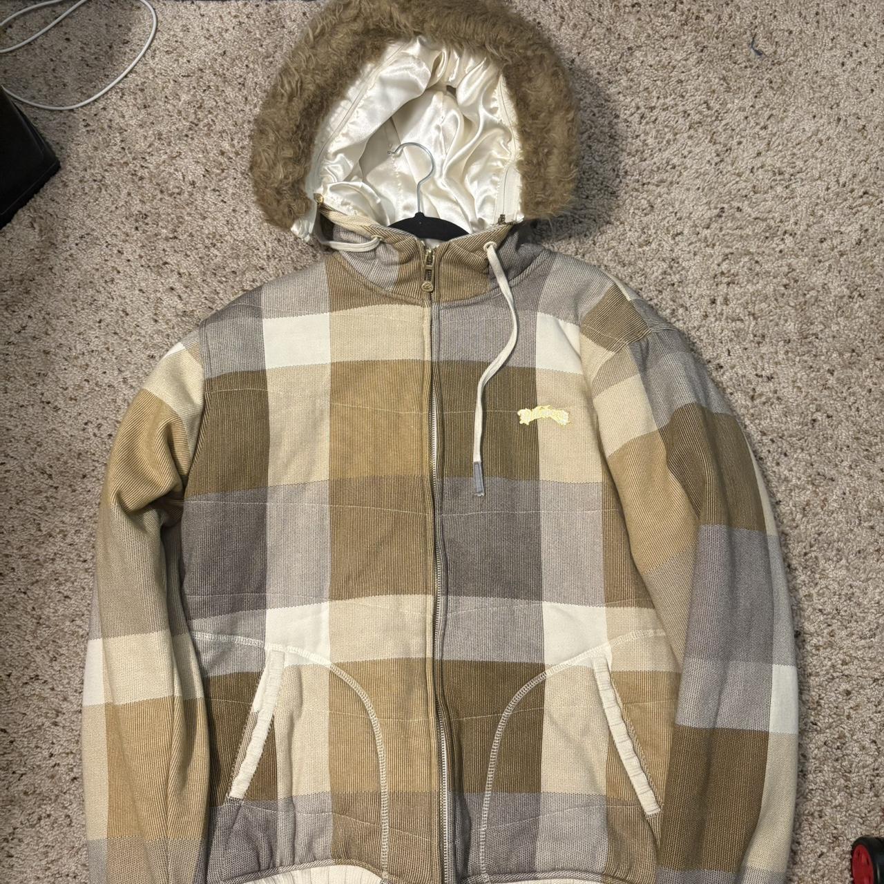 item listed by aidanschz