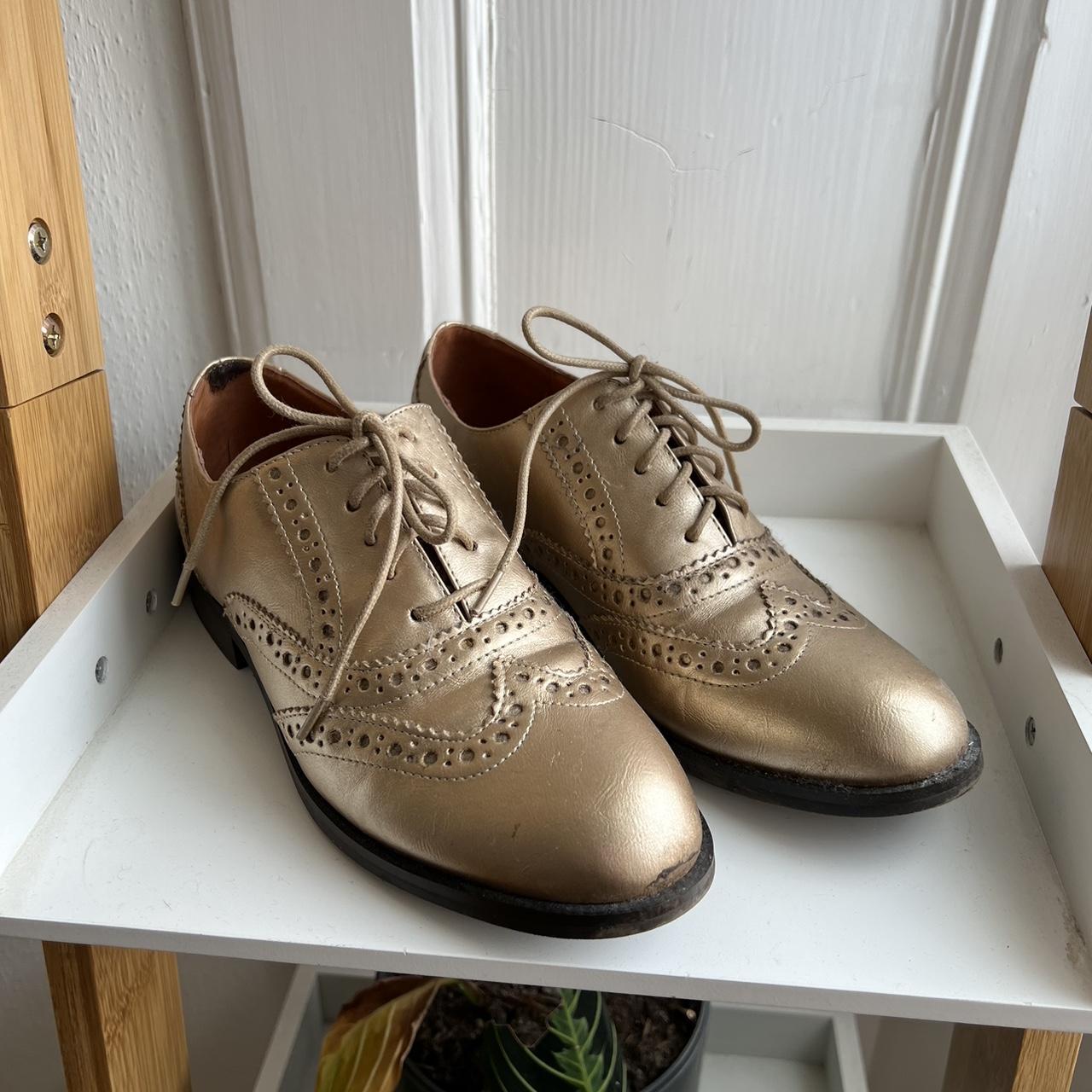 Kate Kanzier gold Euro Barely Depop