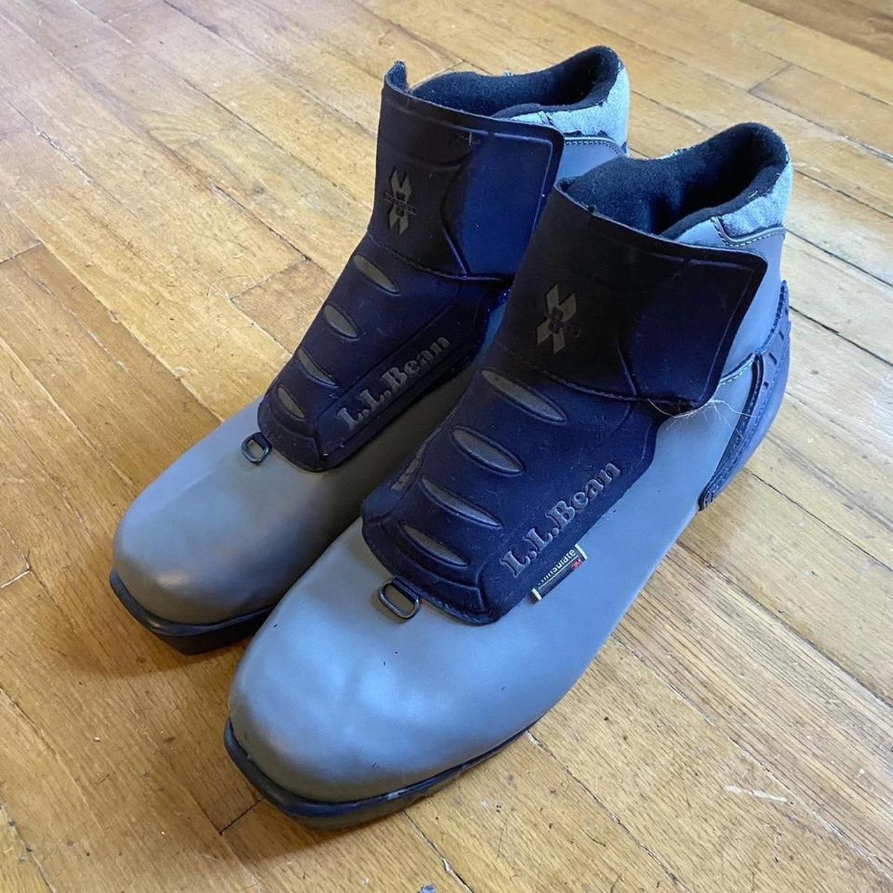 L.L bean ski boots Some wear n tear but still have... Depop