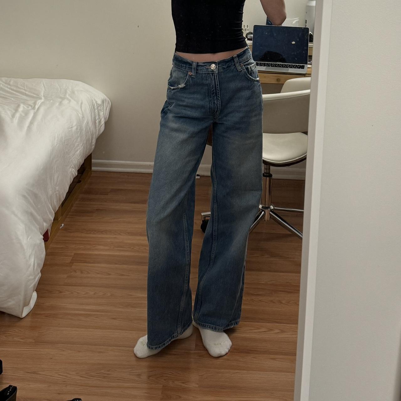 Zara jeans TRF mid rise boyfriend jeans Size 0... - Depop