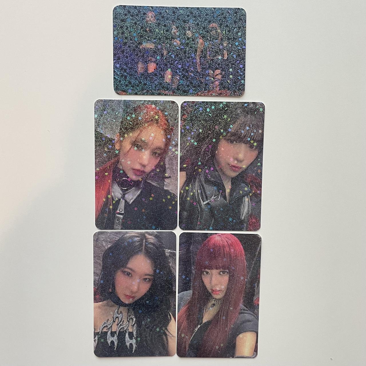 Itzy Born To Be Official Holo/Glitter Music Korea&mldr; - Depop