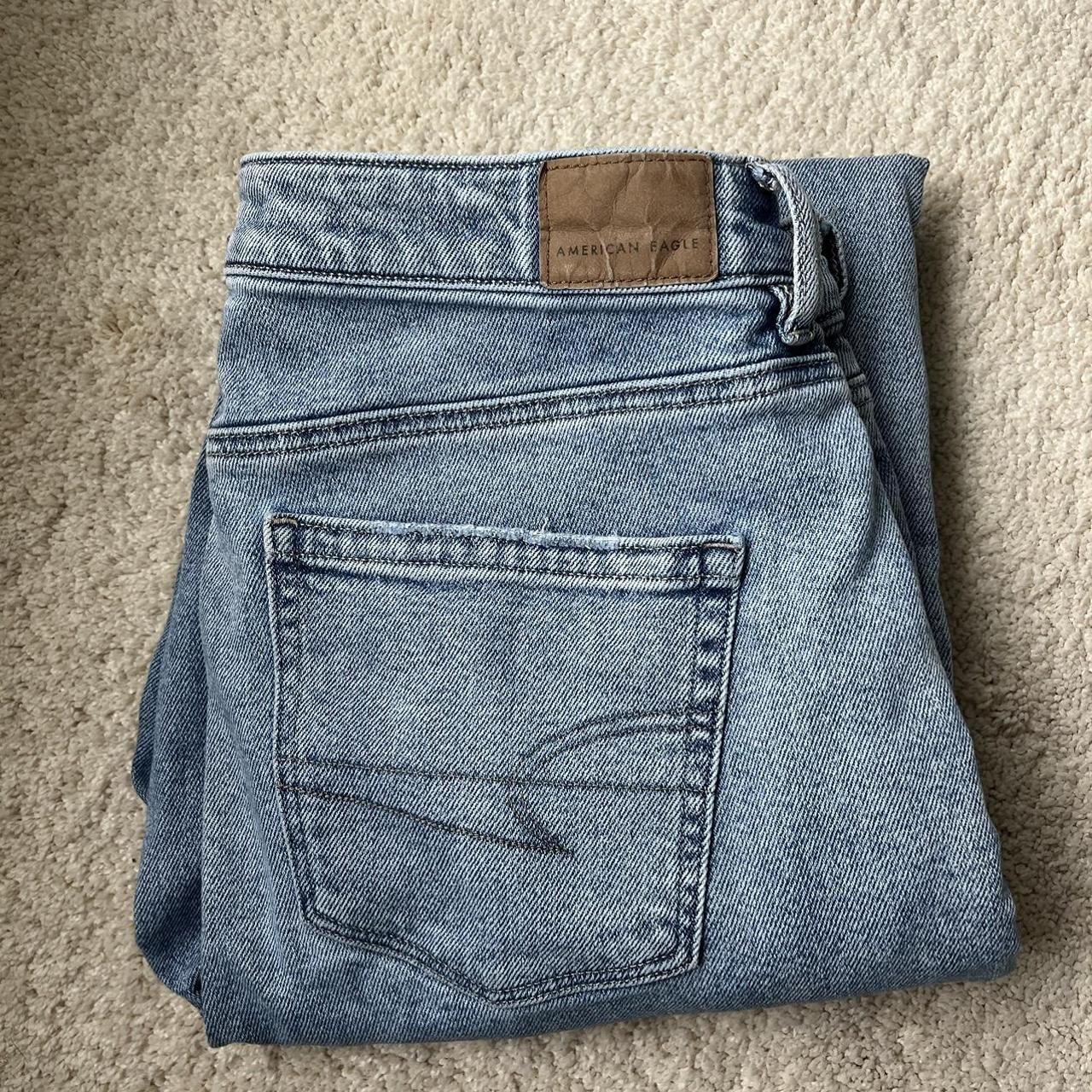 American Eagle Women's Blue and Navy Jeans | Depop