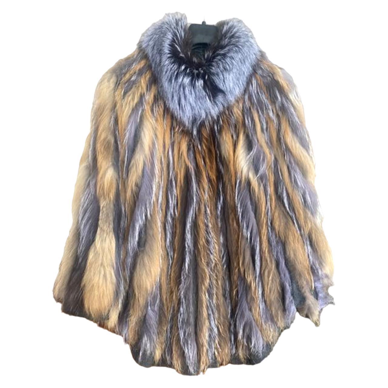 Fur coat Onesize fits from S to L excellent... - Depop