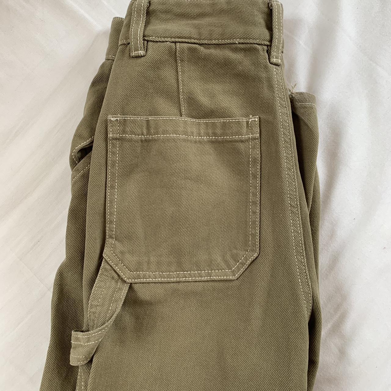 H&M Women's Khaki Jeans Depop