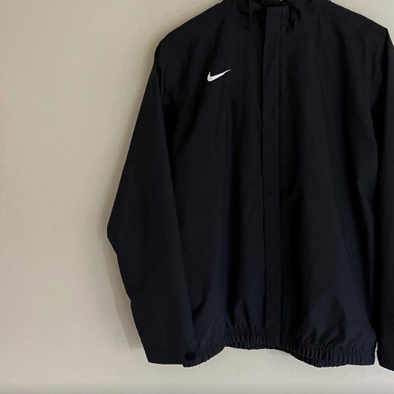 Nike Black Jacket | Depop