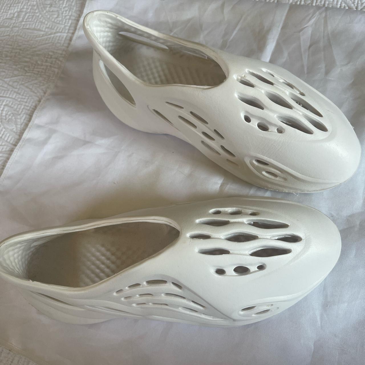 faux yeezy foam runner