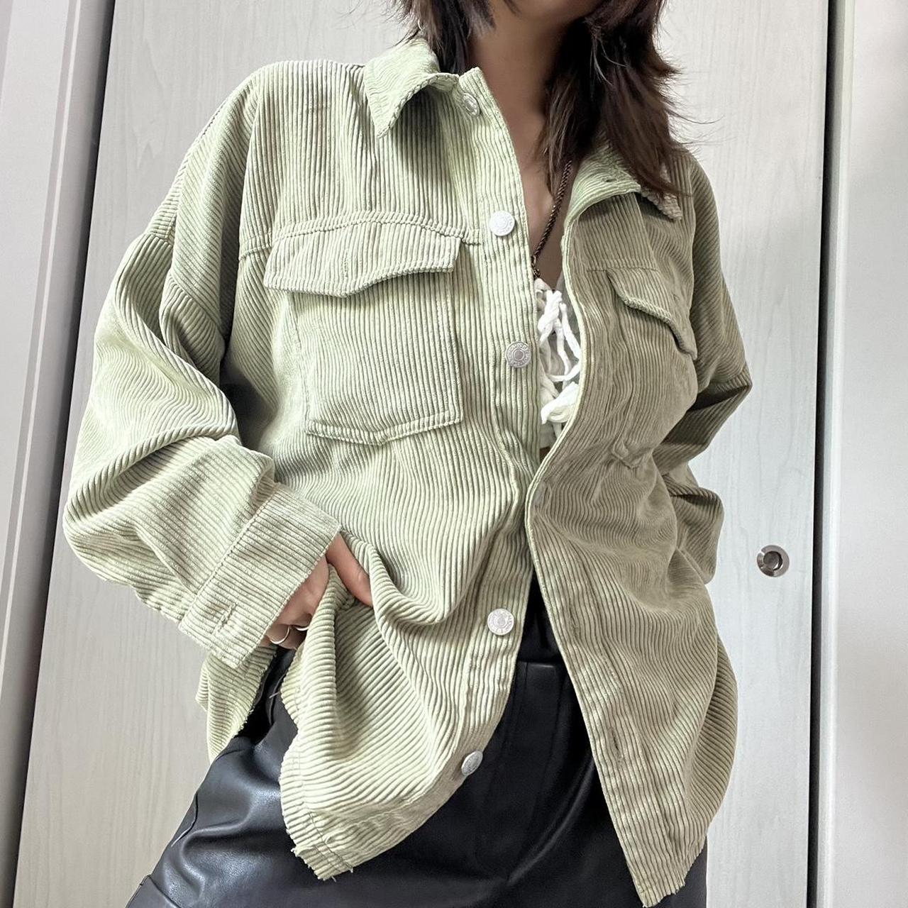 Forever 21 Women's Green Shirt Depop