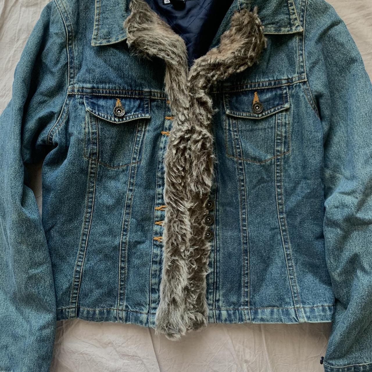 Cute 80s style denim jacket Perfect for downtown Depop