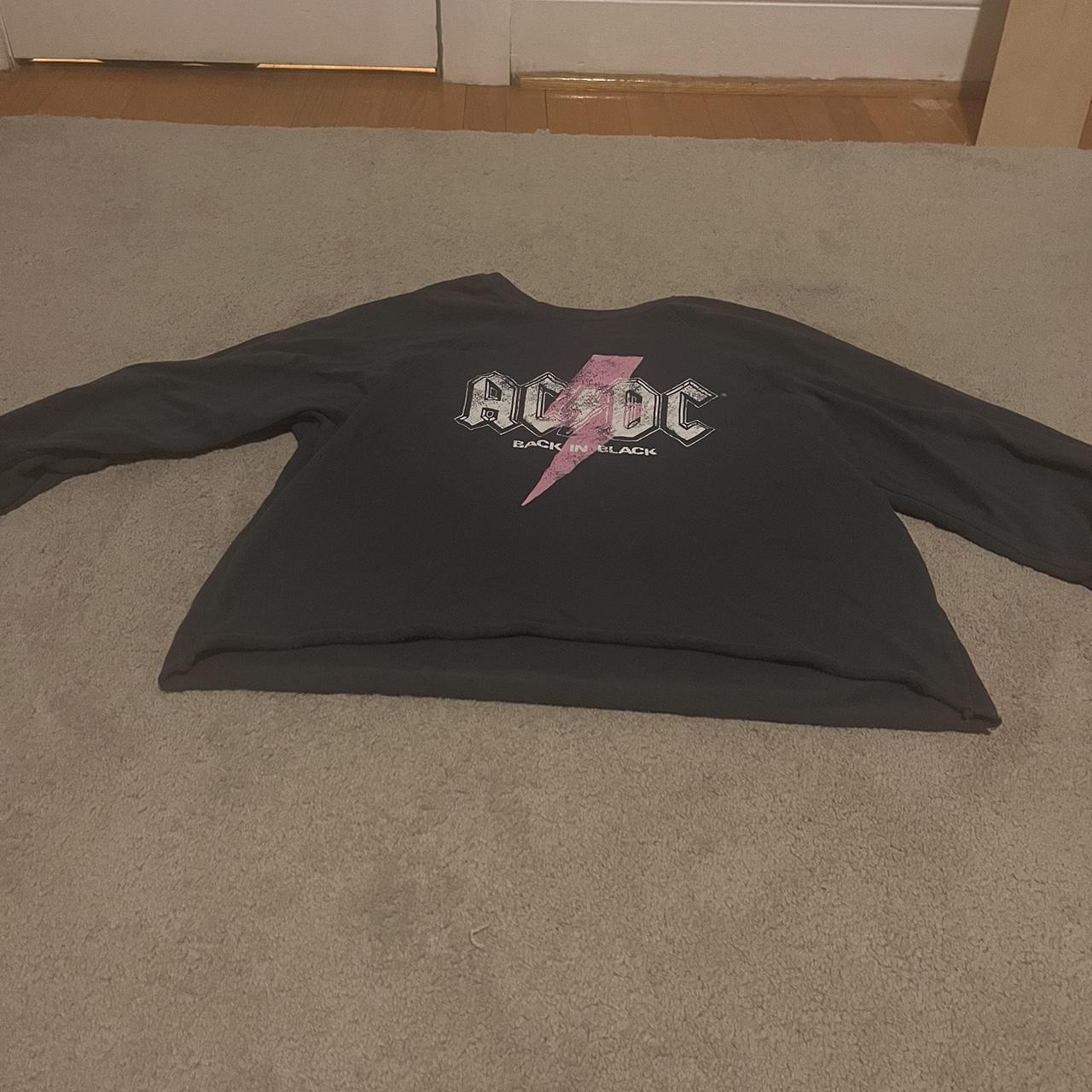 Ac/dc cropped long sleeve top barely worn willing to... - Depop