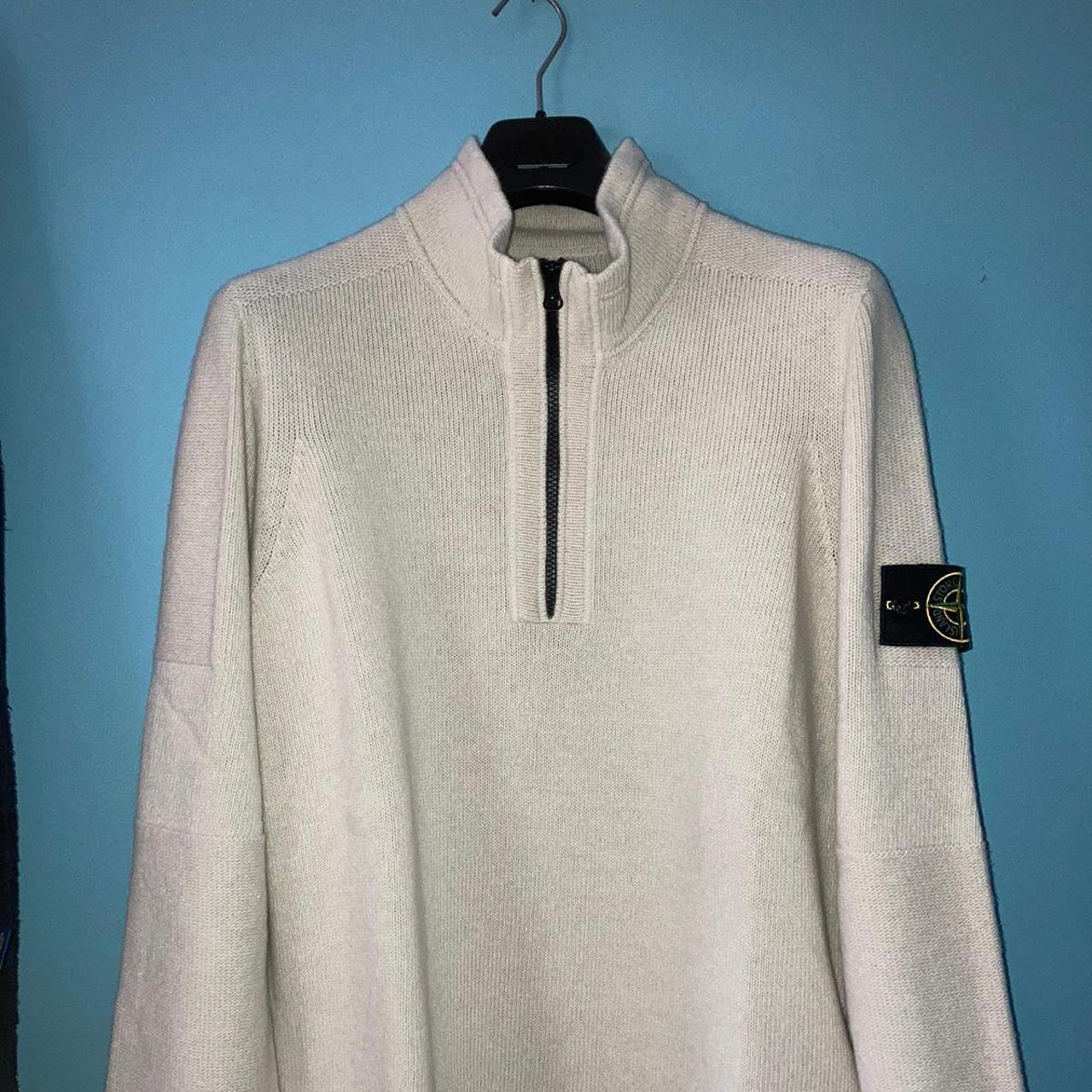 Stone island hot sale jumper colours