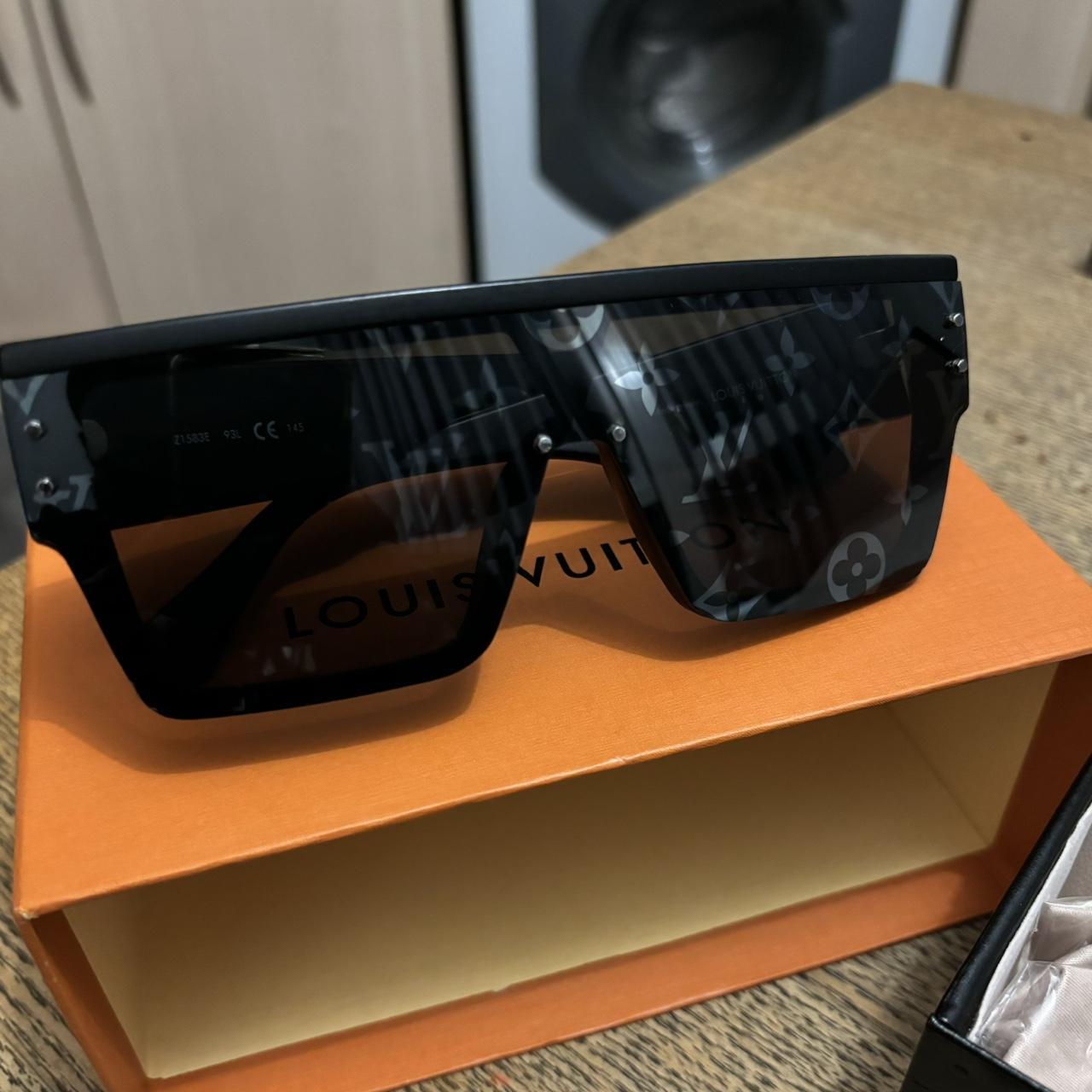 lv sunglasses size