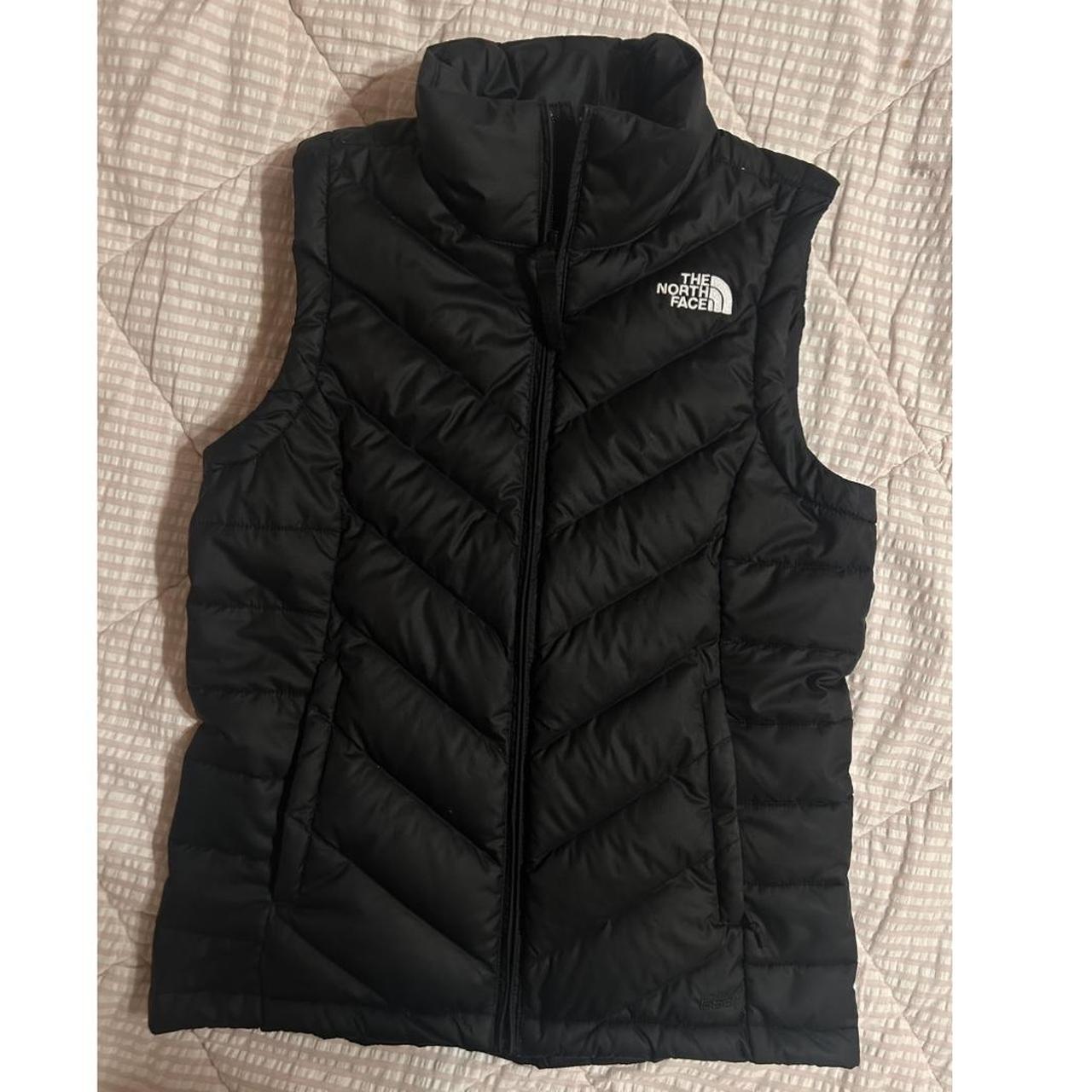 The North Face 550 black puffer vest Womens size xs... - Depop