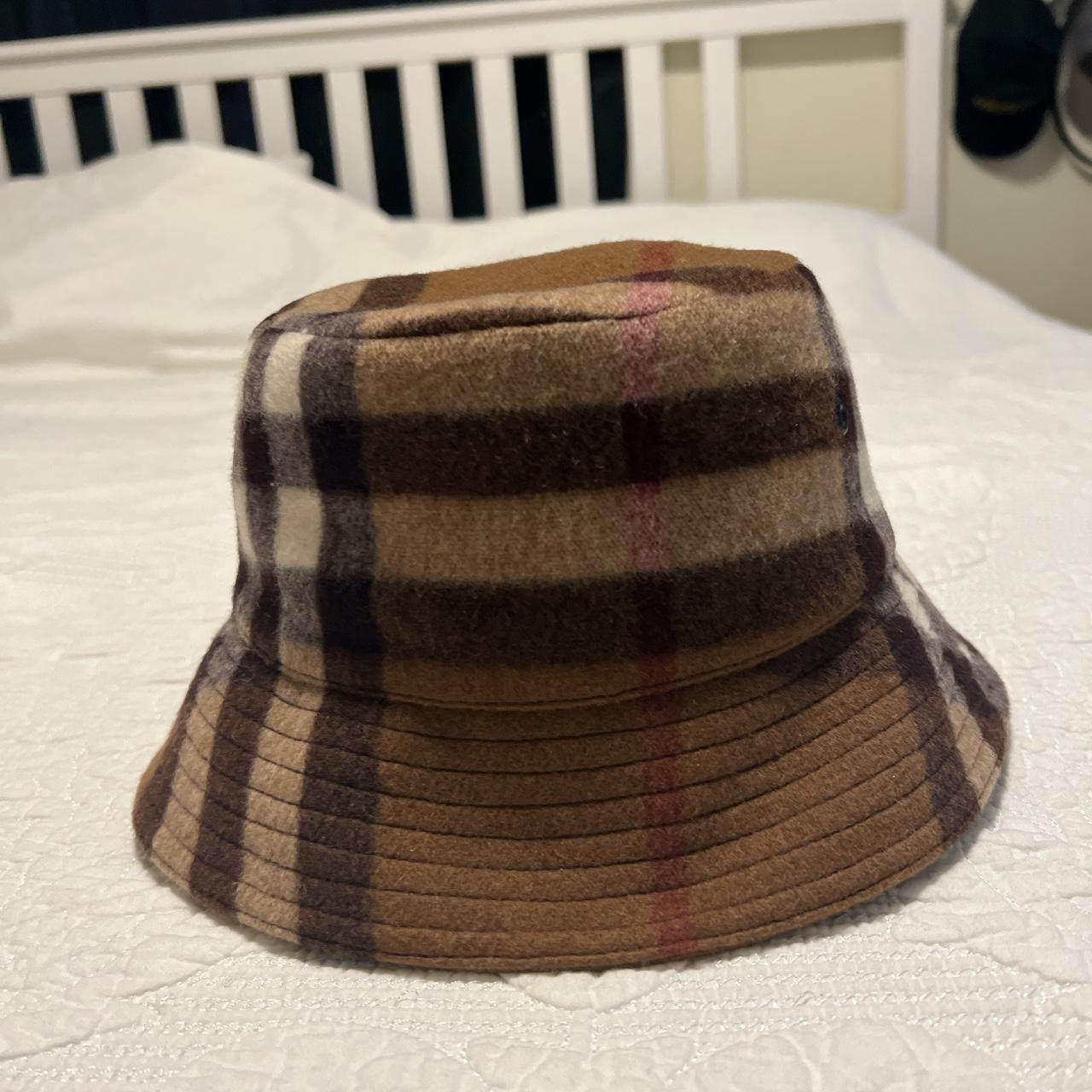 BURBERRY Bucket Hat good womens new Authentic