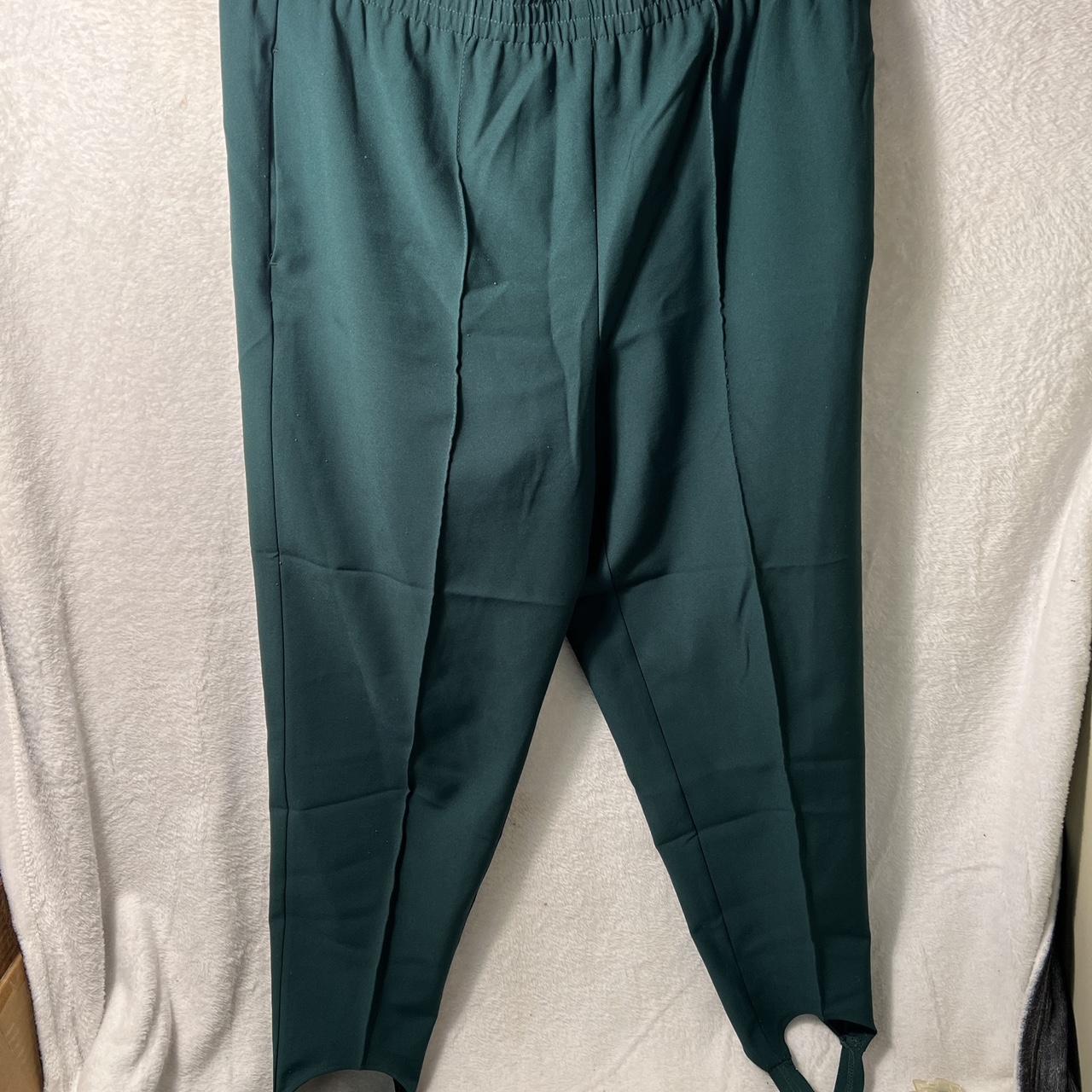 item listed by da_finds