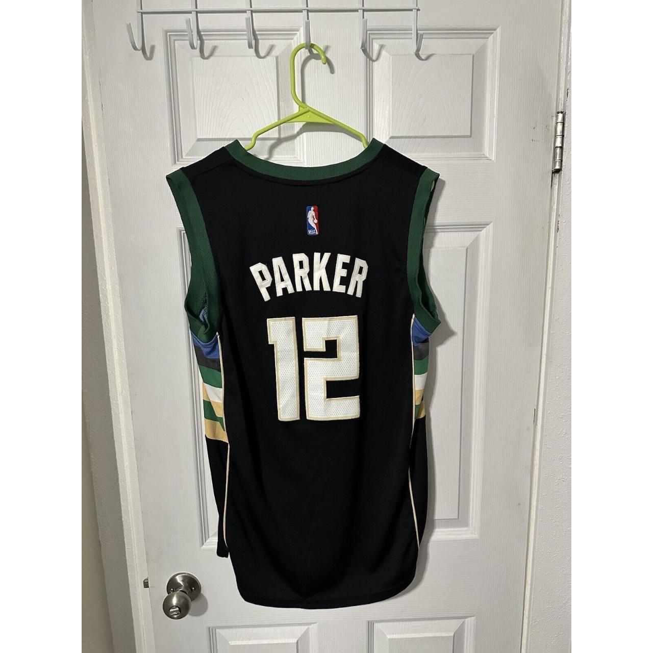 Milwaukee Bucks Jabari Parker Jersey number 12. - Depop