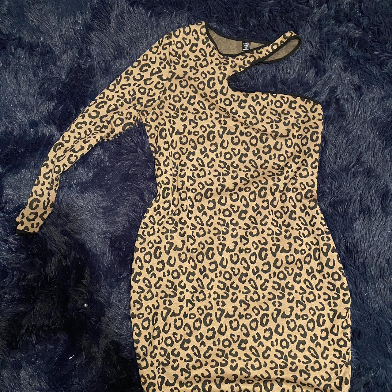 Shein Curve + Plus Women's Dress | Depop