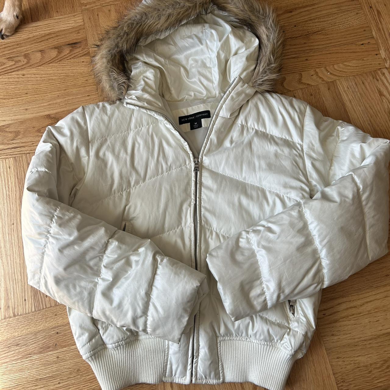 Y2k fur-jacket - Depop