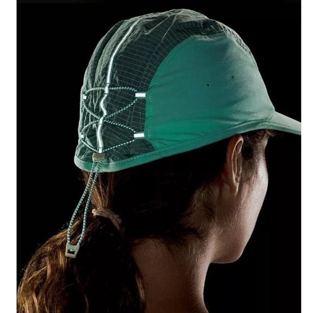 Lululemon Women's Caps - Green