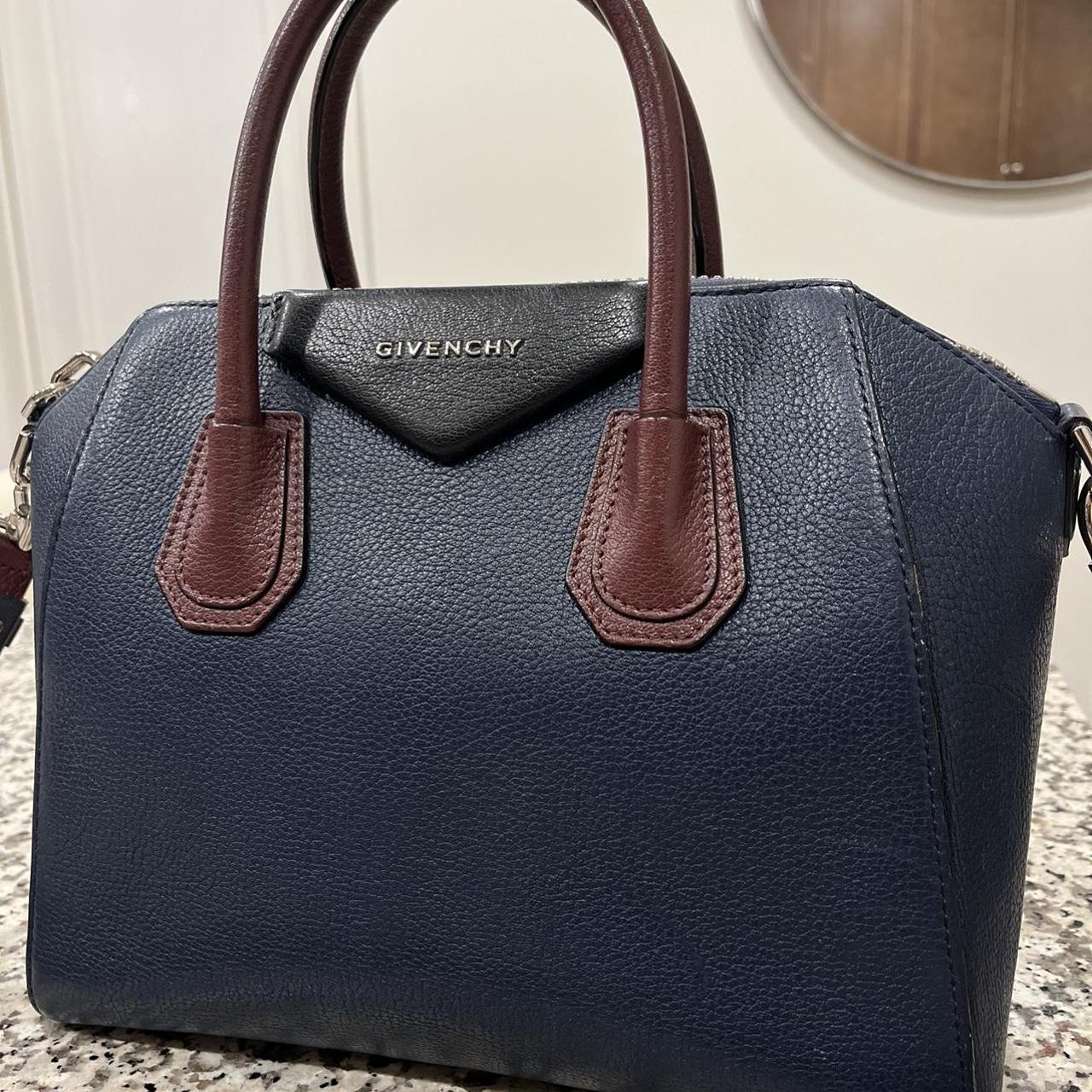 Givenchy Antigona Medium Navy Burgundy Shows wears Depop