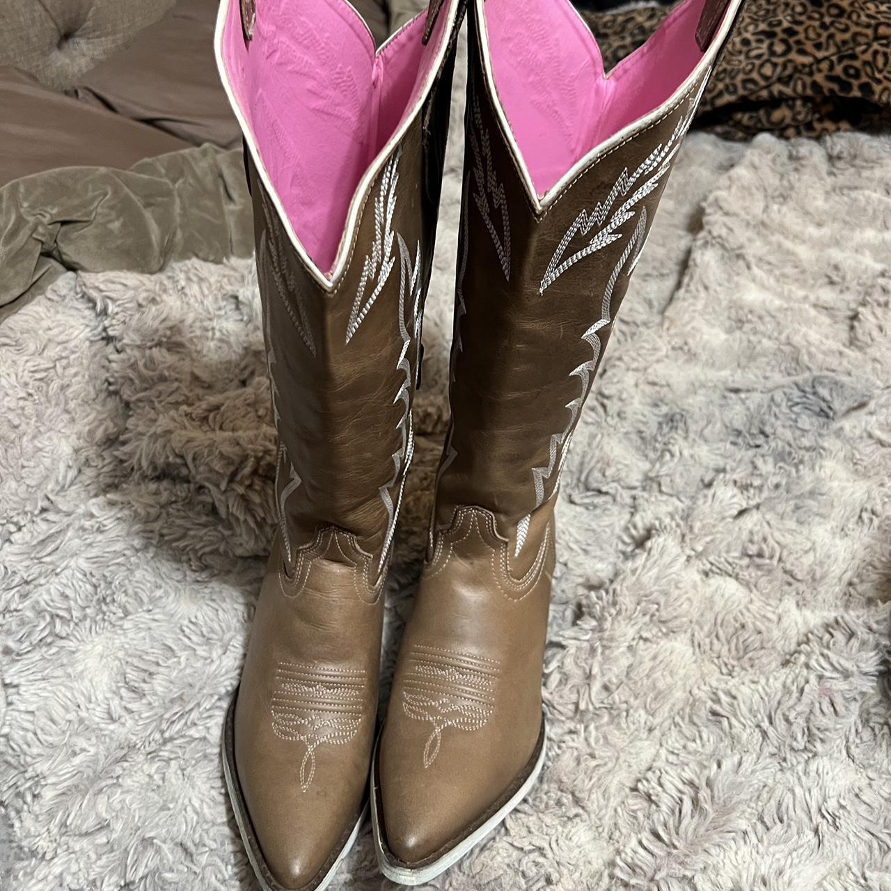 wide calf cowboy boots