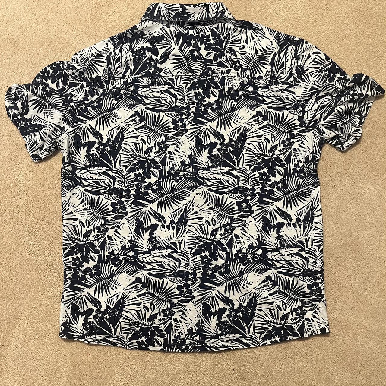 Goodfellow & Co. Hawaiian/tropical shirt Only worn... - Depop