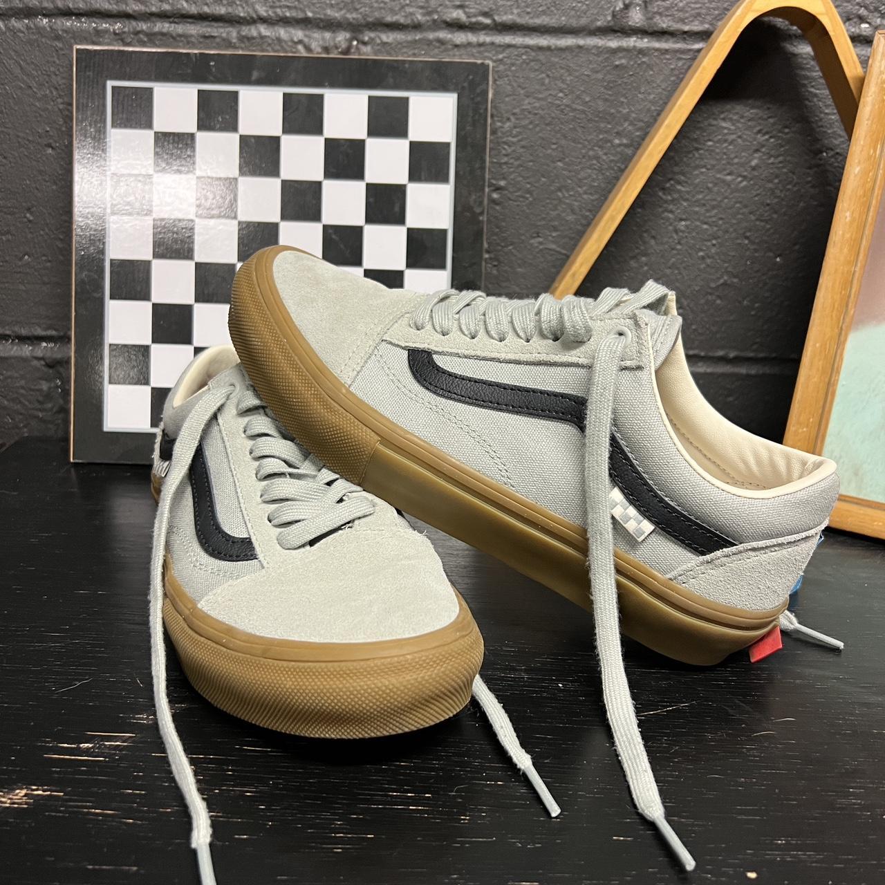 item listed by heartthrob_thrift