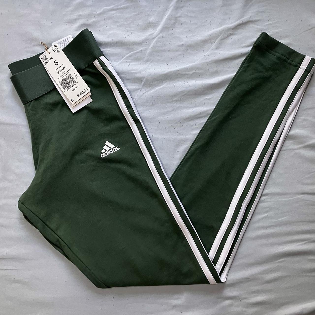 Adidas Women's Green and White Leggings | Depop