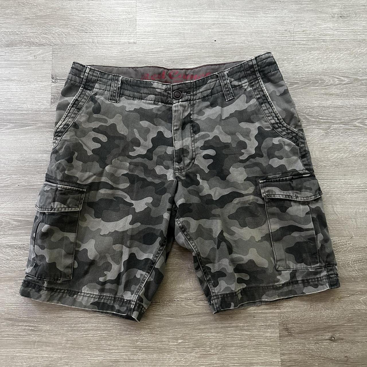 Factory Camo Cargo Shorts sz 36