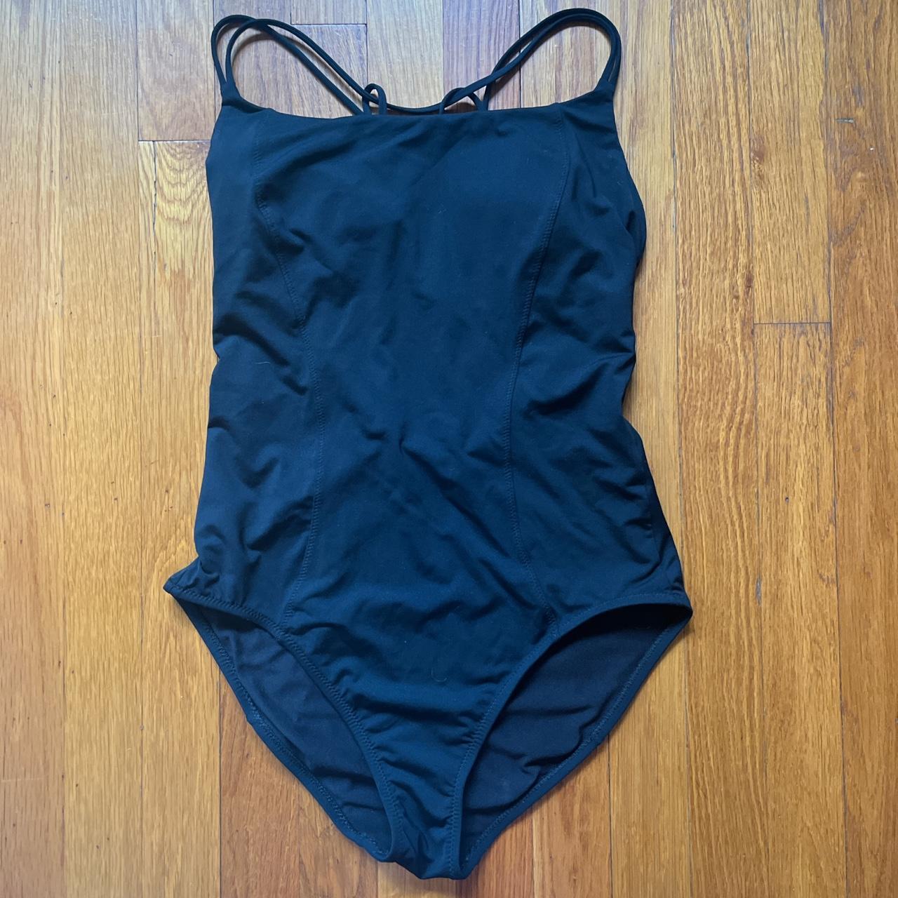 Athleta one piece bathing suit with open back Good... Depop