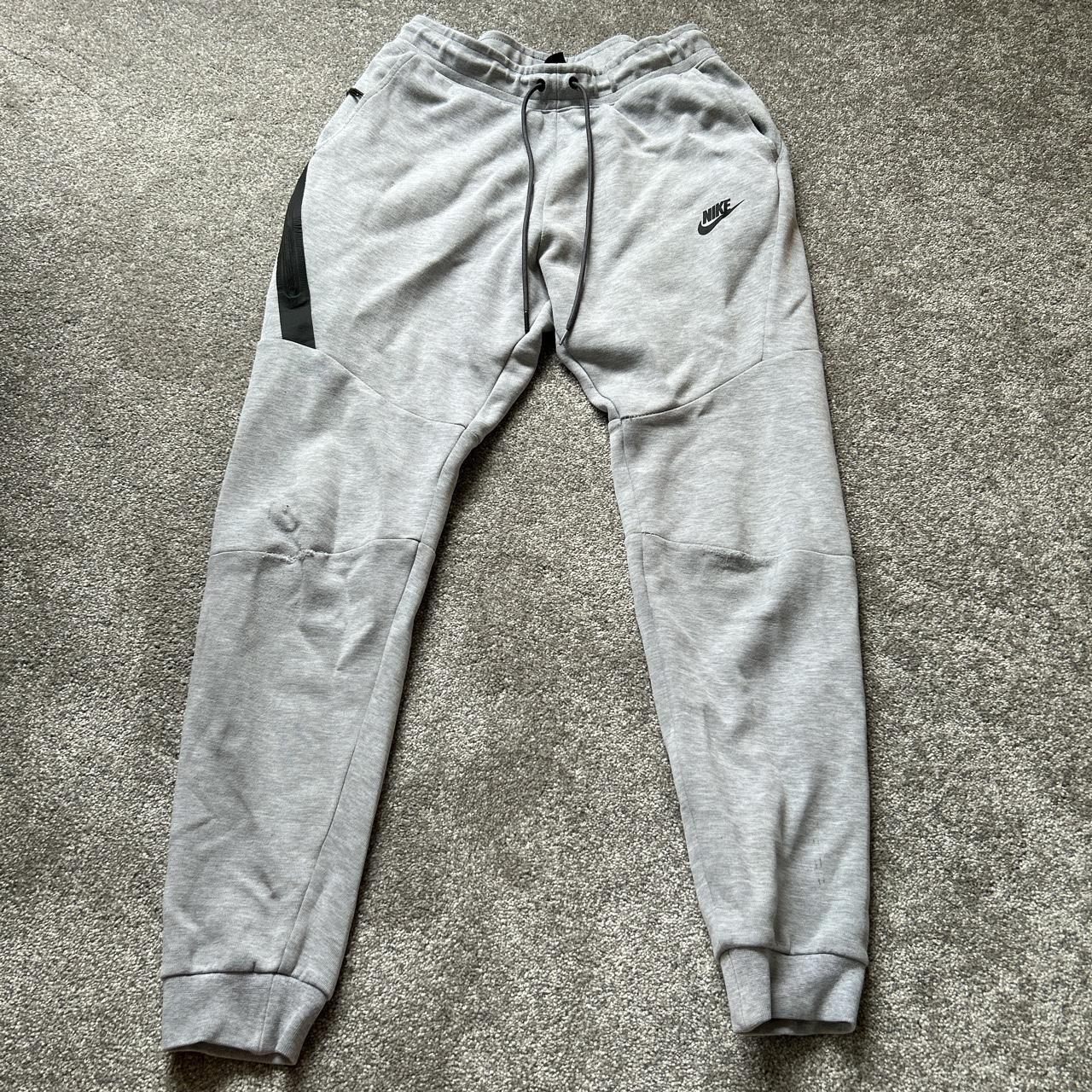 Old Season Nike Tech Fleece Joggersngreynvery Well Depop 4661