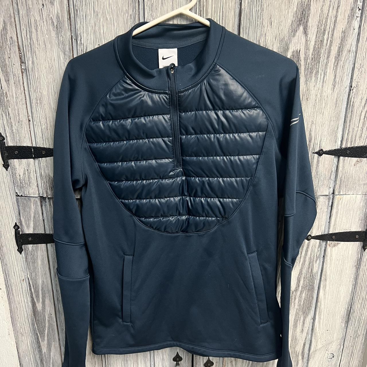 nike half zip puffer
