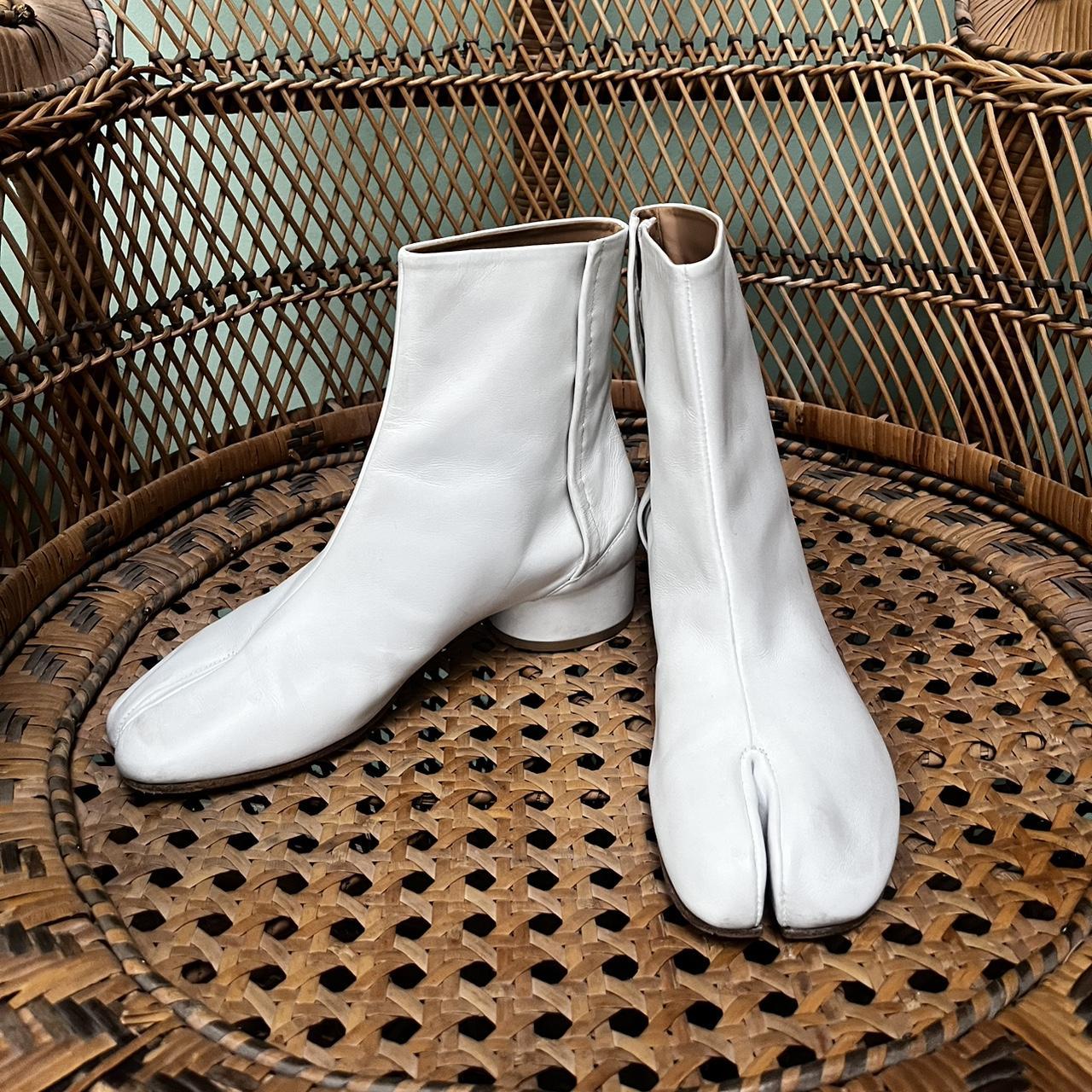Maison Margiela Women's White Boots (2)