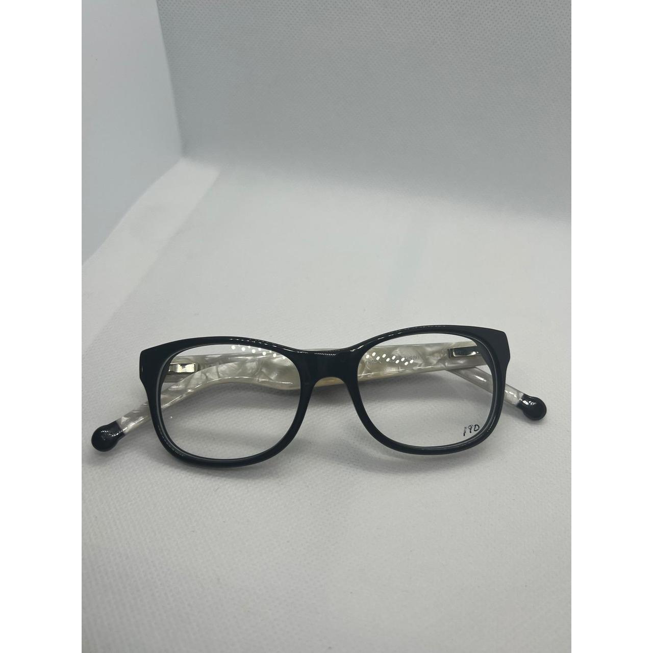 item listed by j4n3ll3454und3r5