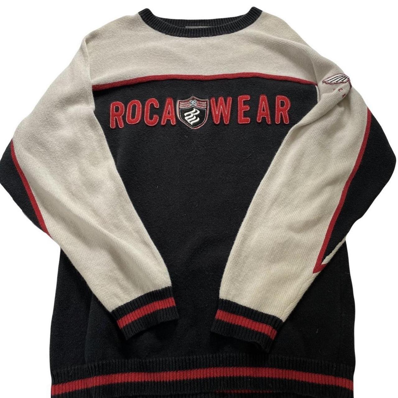 XL Rocawear Sweater embroidered lettering on front