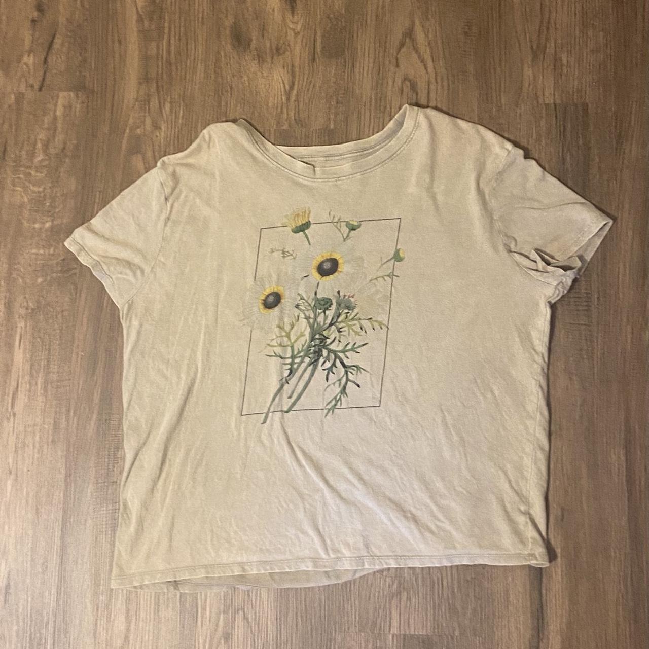 Light fabric t-shirt mid length Worn one - Depop