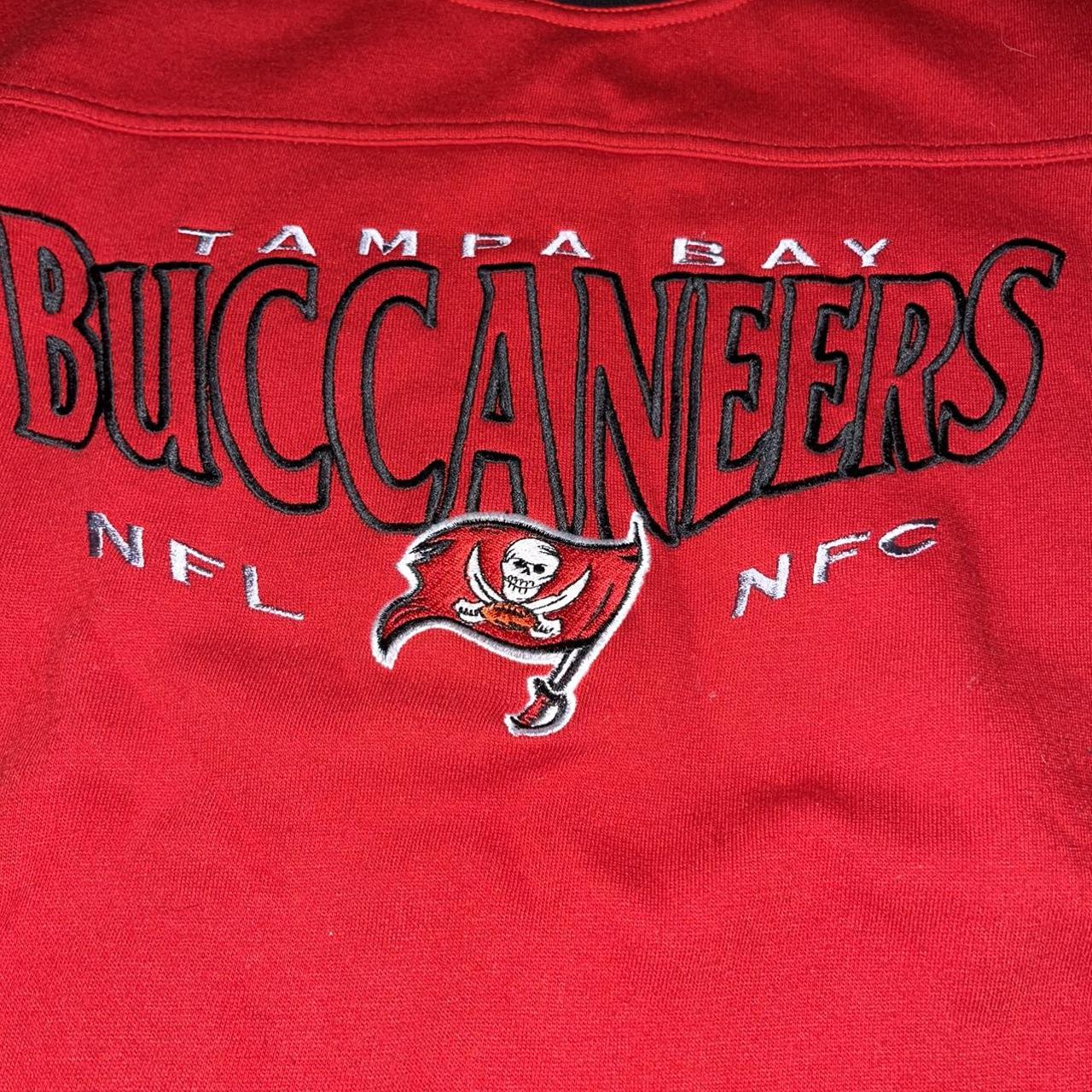 Vintage buccaneers crewneck Tampa bay buccaneers - Depop