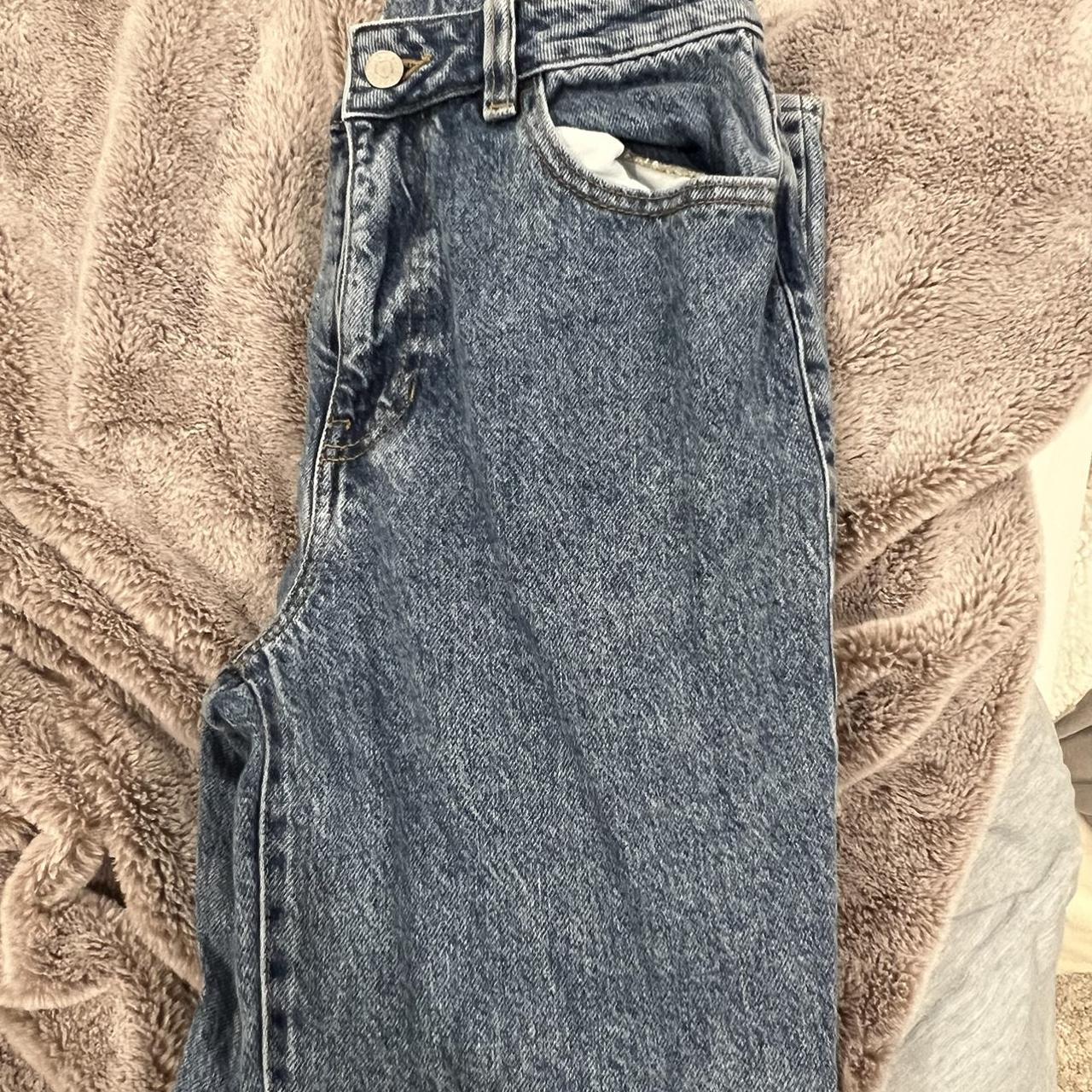 Pacsun Mom Jeans - Size 27 - Depop