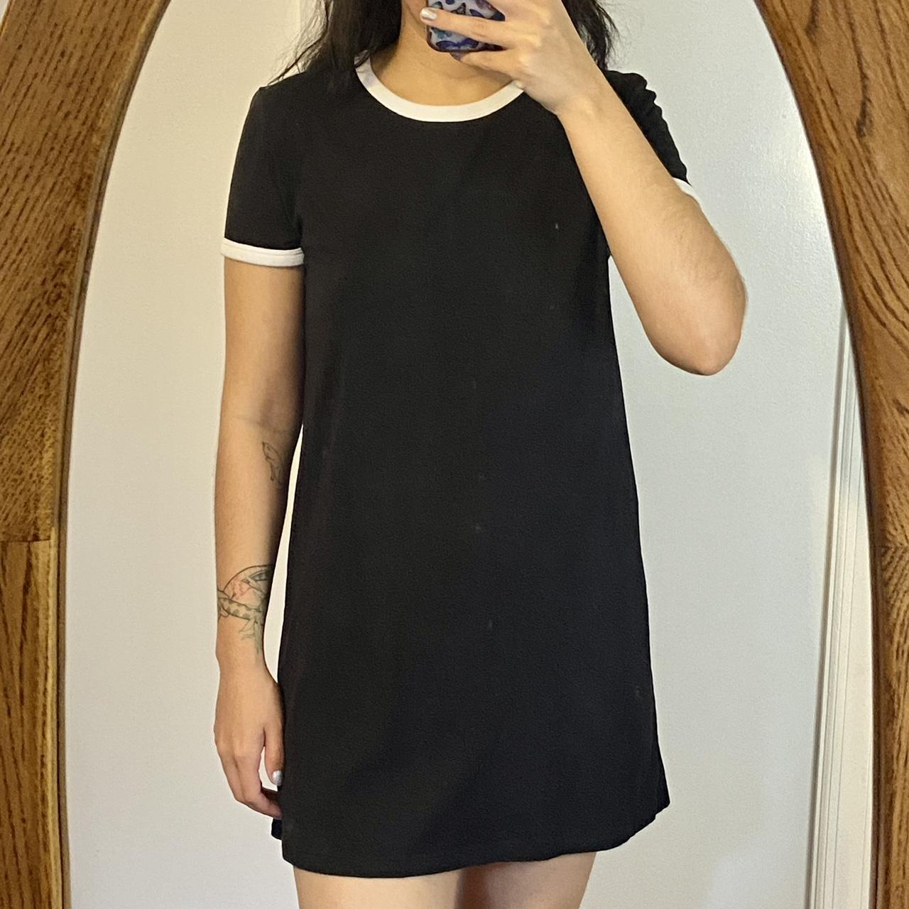 H&m divided t shirt on sale dress