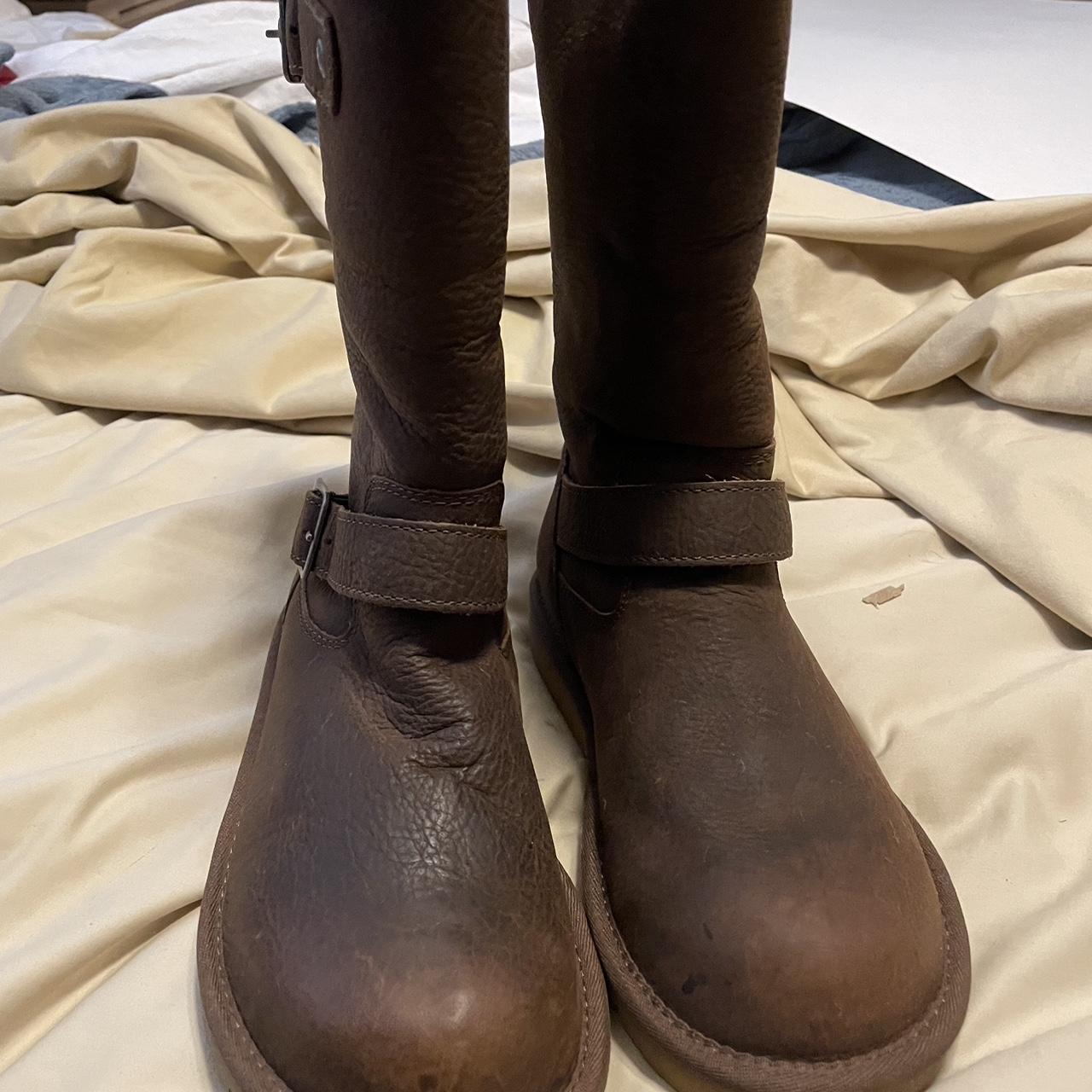 Womens kensington ugg 2024 boots size 7