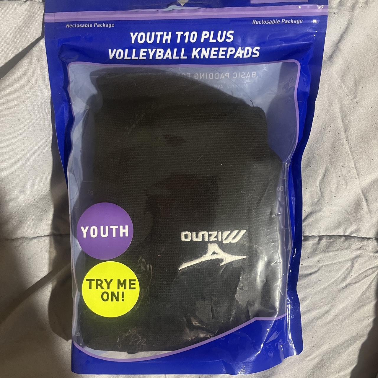Mizuno youth volleyball knee pads, never worn — msg... Depop