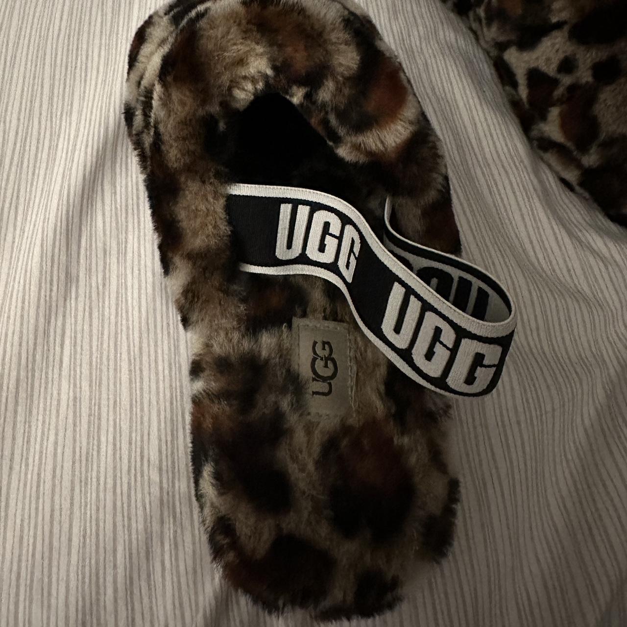 UGG Women's Tan and Black Slippers (3)