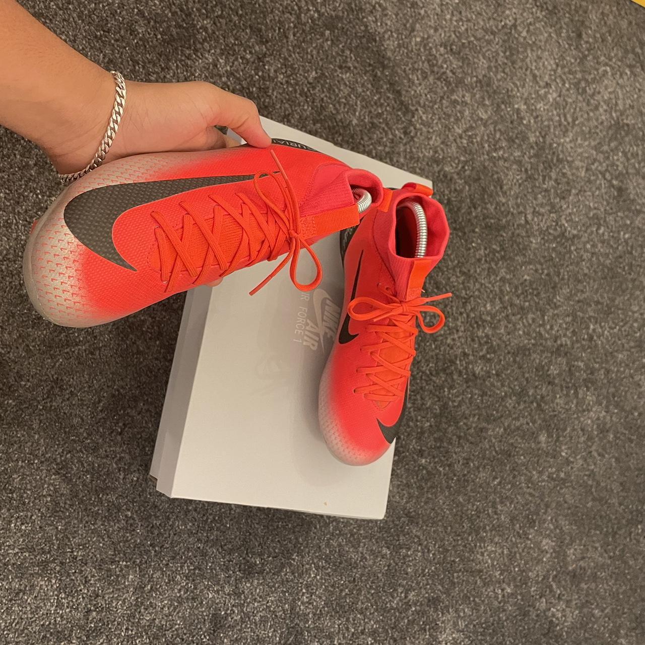 cristiano ronaldo pink shoes