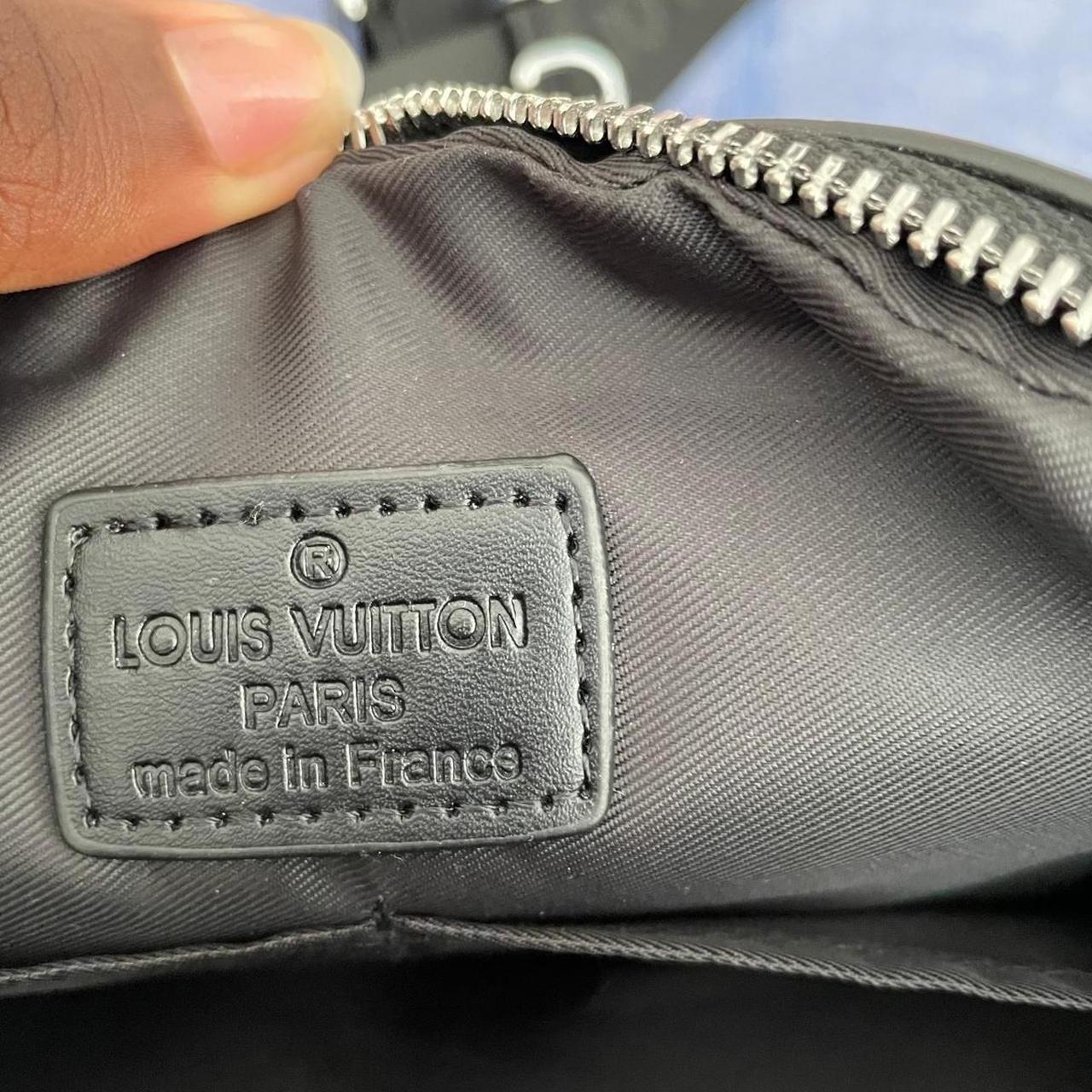 Louis Vuitton trio messenger bag RRP-£1,500 - Depop