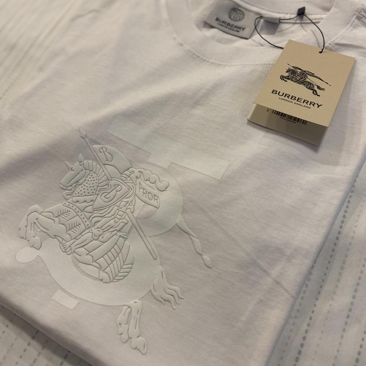 Burberry Men's White T-shirt | Depop