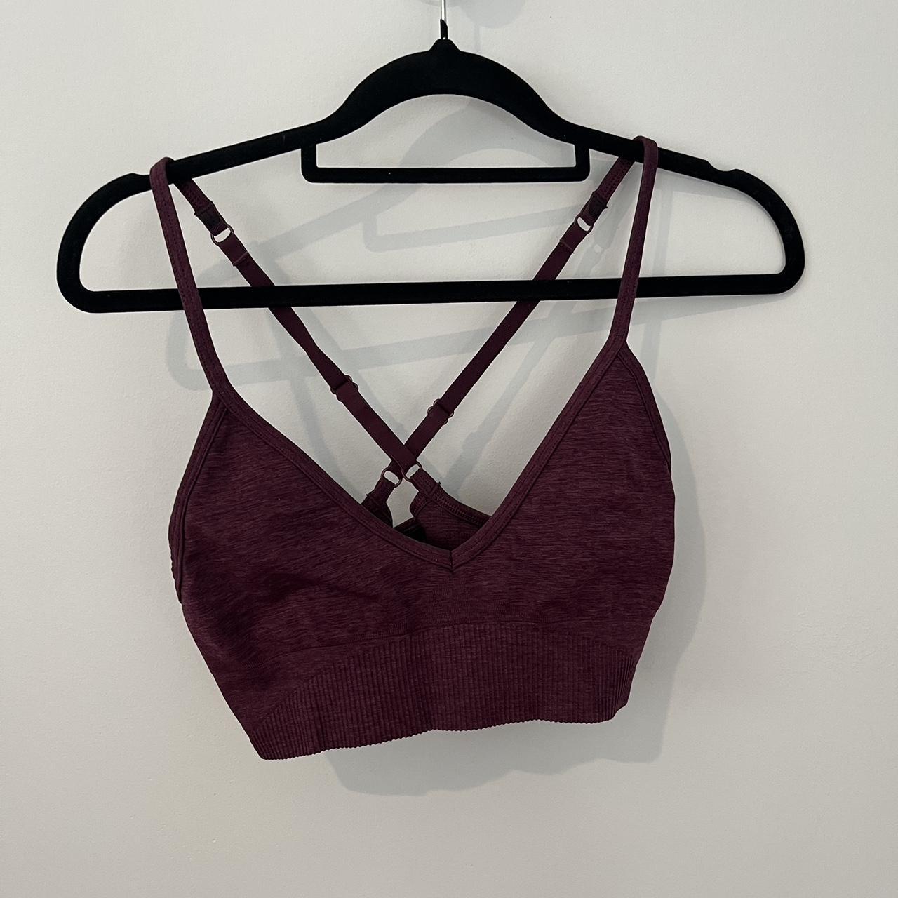 Lululemon ballet crop bra top Sz approx au 10-12... - Depop