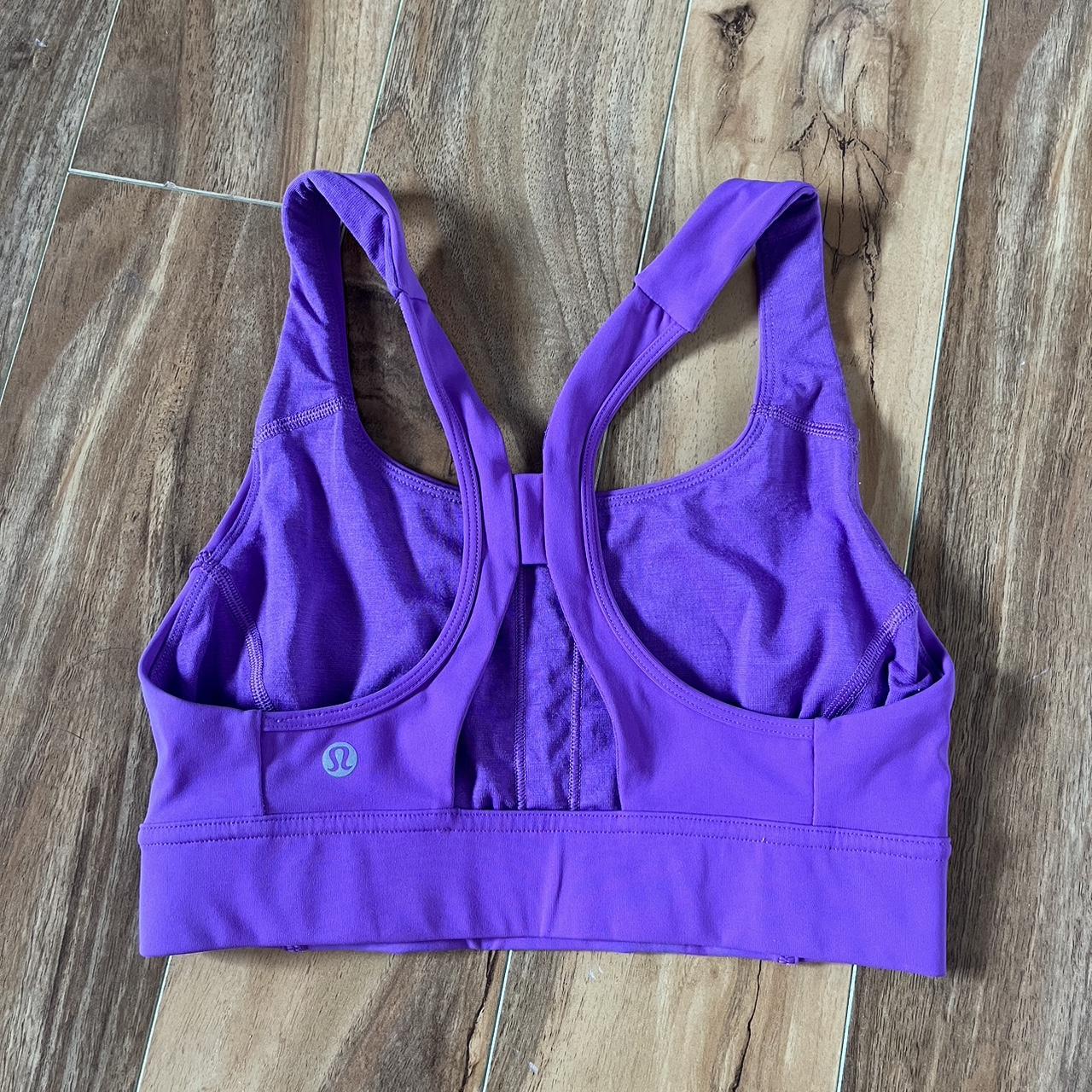 Lululemon crop sports bra Au size 8, CAD 4 Well... - Depop