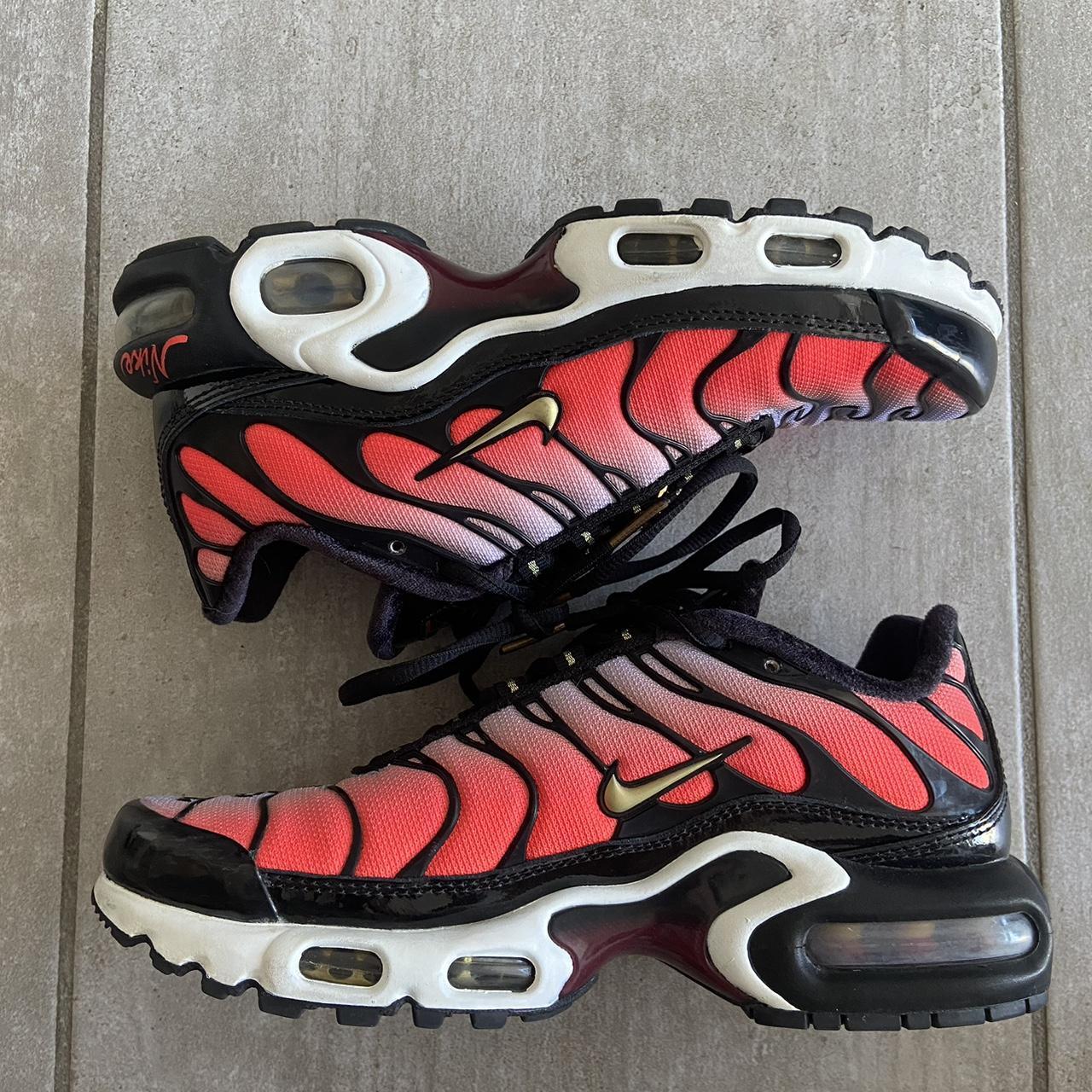 Nike air Tns Sisterhood Size US 6 LIKE NEW. Depop