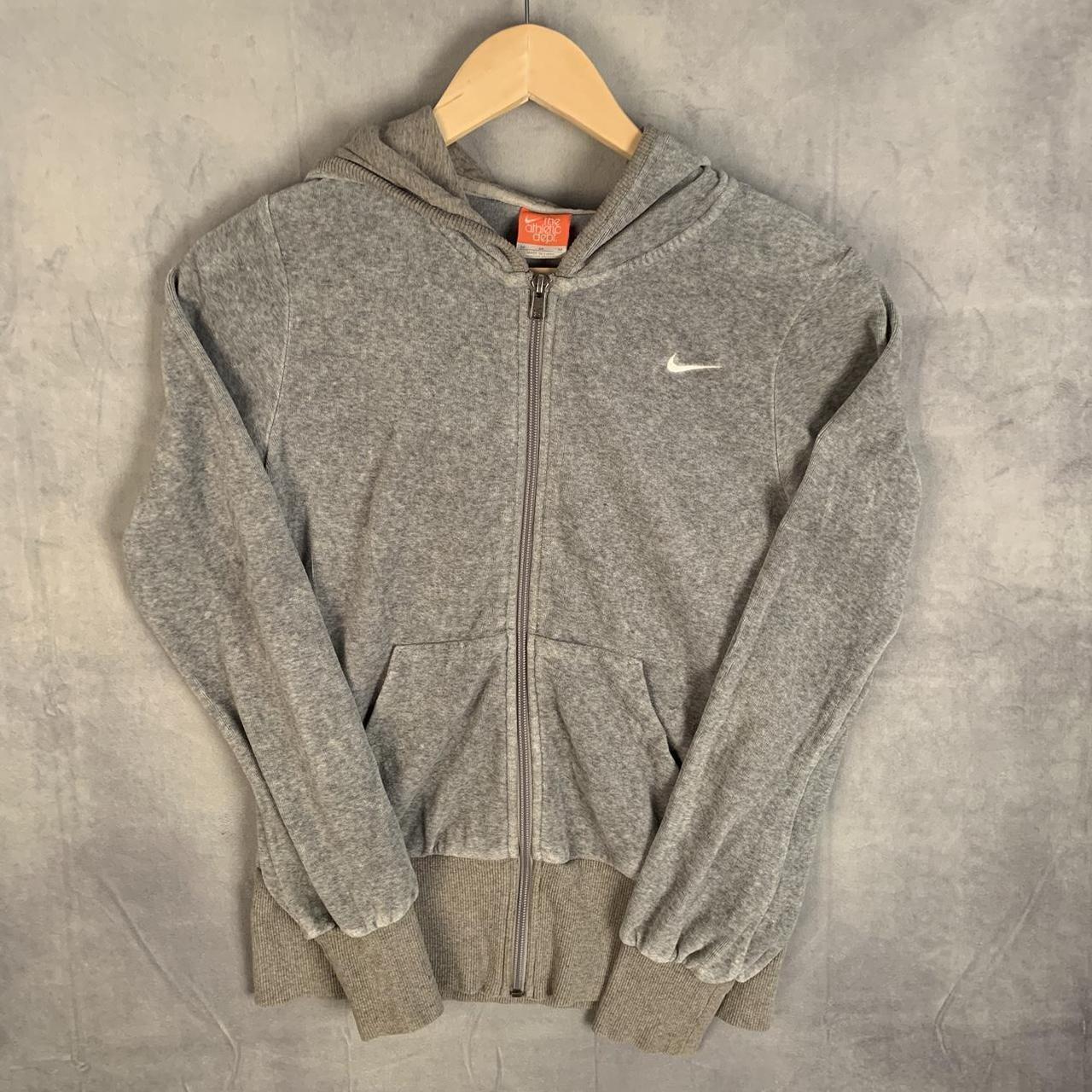 Nike mini swoosh oversized cropped gray zip through online hoodi